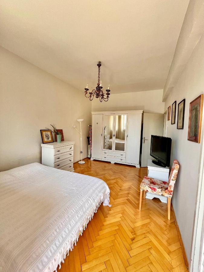 Mint Apartment Teodo Esterno foto